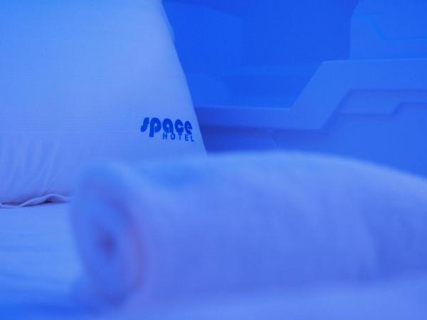 Space Hotel @ Chinatown Kuala Lumpur : photo 3 de la chambre female single capsule shared bathroom