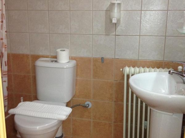 Exarchos Guest House : photo 9 de la chambre chambre double