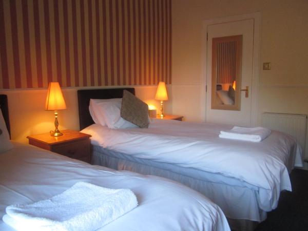 Elder York Guest House : photo 4 de la chambre chambre lits jumeaux