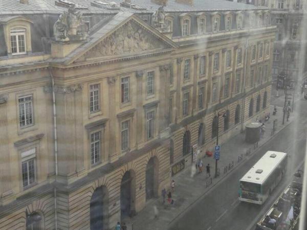 Hotel Rivoli : photo 3 de la chambre chambre simple avec douche