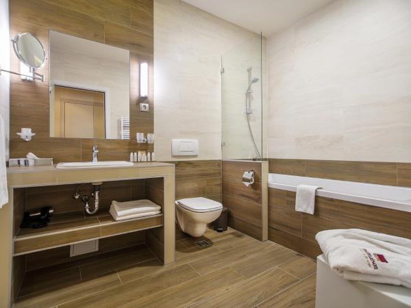 Mamaison Hotel Andrassy Budapest : photo 7 de la chambre chambre deluxe double ou lits jumeaux