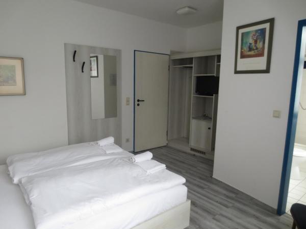 Central-Hotel Tegel : photo 7 de la chambre chambre double standard
