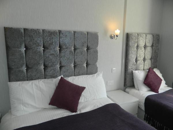 Ocean Bay : photo 2 de la chambre chambre triple deluxe - vue sur mer