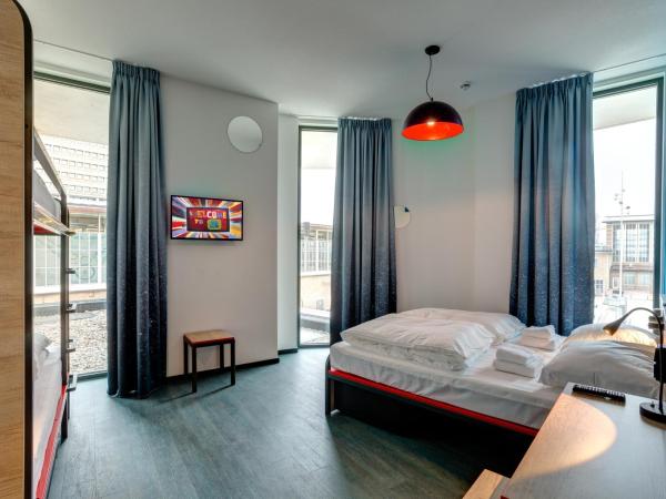 MEININGER Hotel Amsterdam Amstel : photo 3 de la chambre chambre lits jumeaux