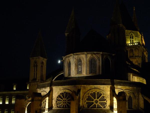 Les chambres de l'Abbaye : photo 5 de la chambre chambre double - vue sur jardin