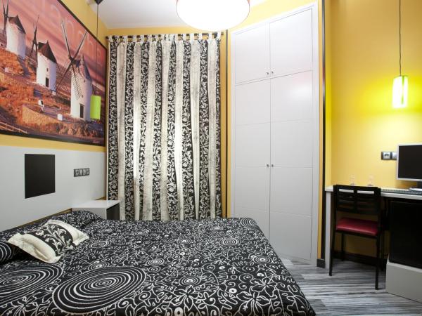 JC Rooms Santa Ana : photo 2 de la chambre chambre simple