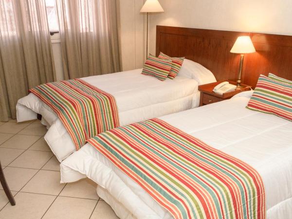 O2 Hotel Buenos Aires : photo 3 de la chambre chambre lits jumeaux