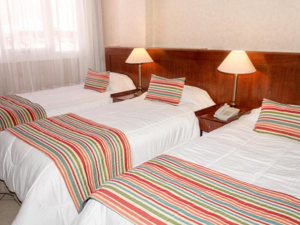 O2 Hotel Buenos Aires : photo 4 de la chambre chambre triple