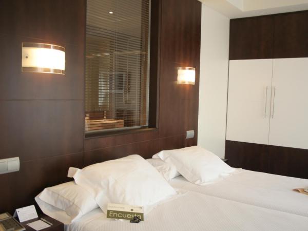 Hotel Alda San Carlos : photo 5 de la chambre chambre double ou lits jumeaux Économique