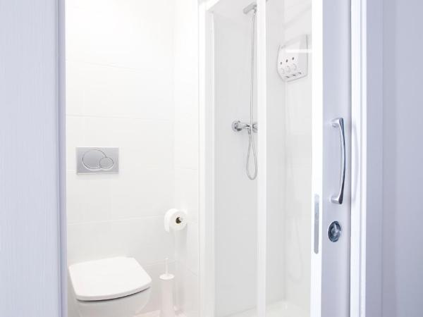 Live & Dream : photo 4 de la chambre chambre double ou lits jumeaux avec terrasse