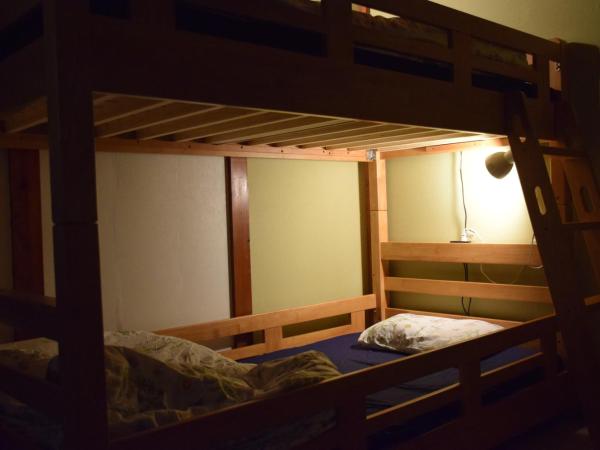 Guest house SHIE SHIMI : photo 3 de la chambre chambre lits jumeaux standard avec salle de bains commune