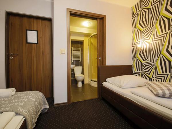 Boogie Deluxe Old Town : photo 6 de la chambre chambre lits jumeaux avec salle de bains privative