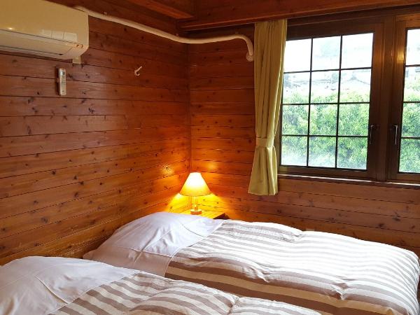 Pension Baden Heim : photo 5 de la chambre chambre lits jumeaux standard - non-fumeurs