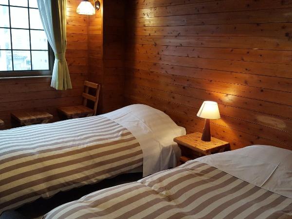 Pension Baden Heim : photo 7 de la chambre chambre lits jumeaux standard - non-fumeurs