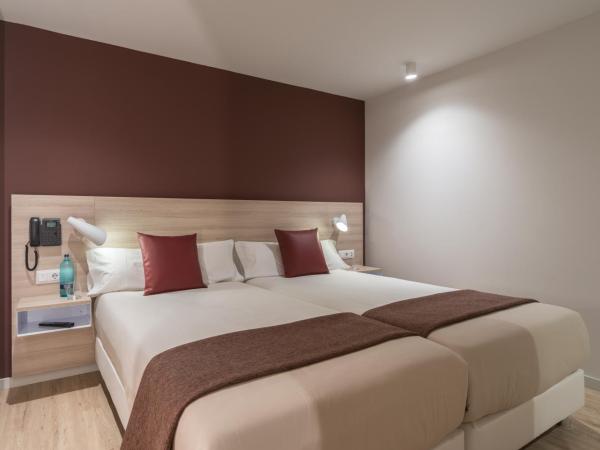 Hotel & Aparthotel Cosmos : photo 9 de la chambre chambre familiale deluxe