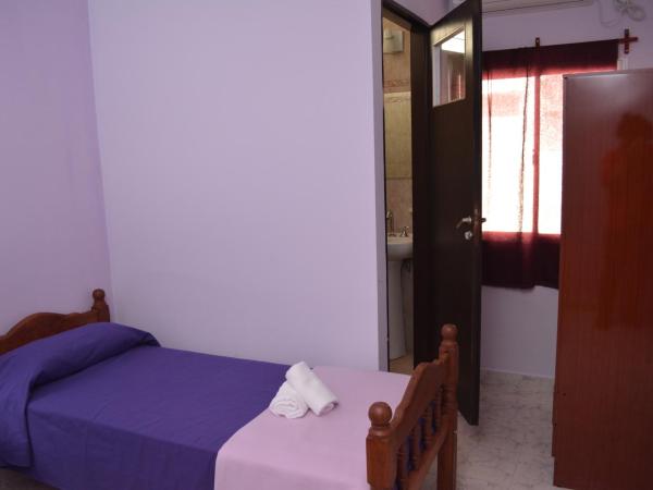 Hotel Isella : photo 5 de la chambre chambre lits jumeaux Économique