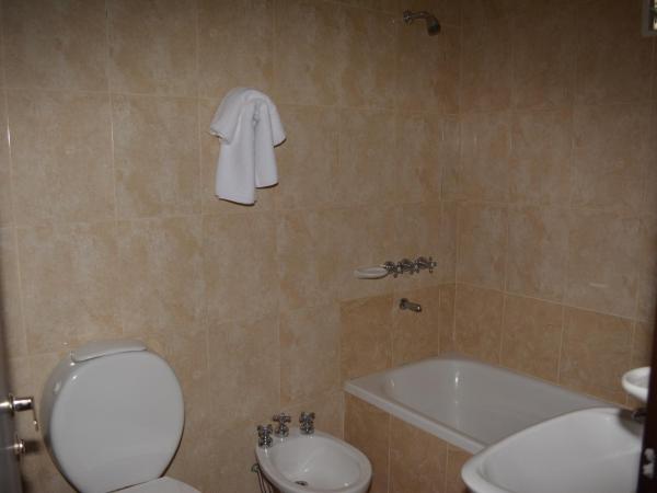 Hotel Isella : photo 6 de la chambre chambre double avec balcon