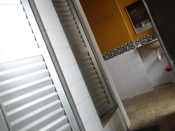 Laranjeiras Hostel : photo 4 de la chambre lit dans dortoir pour femmes de 7 lits avec ventilateur