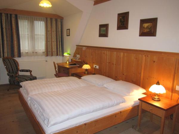 Gasthof Hotel Doktorwirt : photo 2 de la chambre chambre double ou lits jumeaux