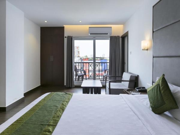 Hotel Crown Suites : photo 6 de la chambre suite familiale