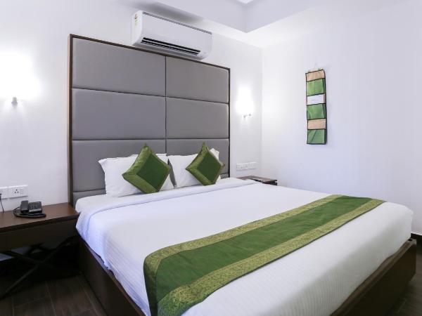 Hotel Crown Suites : photo 2 de la chambre suite familiale