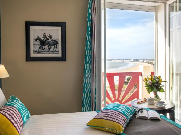 Hotel Mercure La Baule Majestic : photo 6 de la chambre chambre double privilège avec vue sur la mer