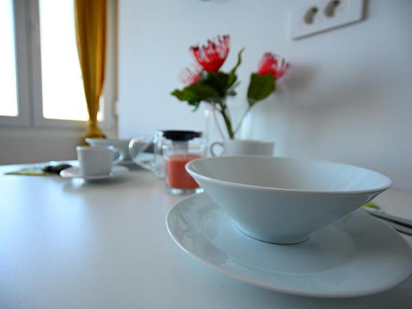 Nora Rooms : photo 8 de la chambre chambre double ou lits jumeaux deluxe - vue sur mer