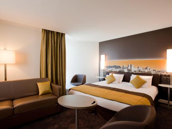 Mercure Avignon Centre Palais des Papes : photo 1 de la chambre chambre double supérieure avec canapé-lit