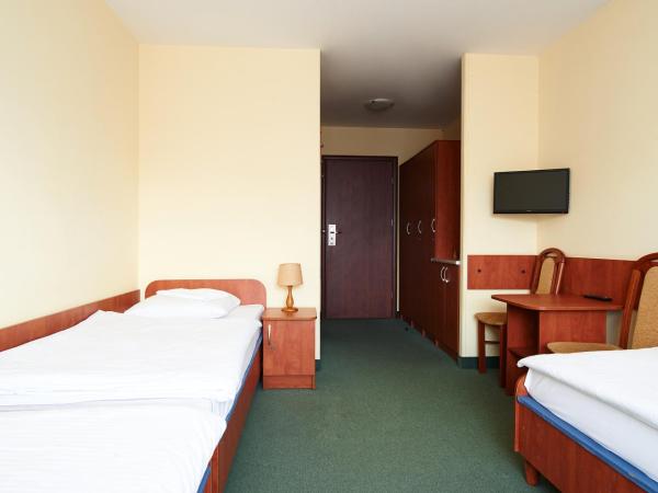Obiekt Hotelarski Patron : photo 2 de la chambre chambre triple standard
