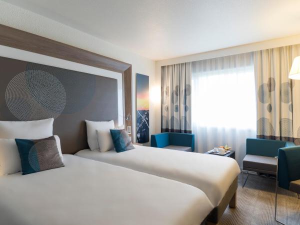Novotel Chartres : photo 1 de la chambre chambre supérieure avec 2 lits simples