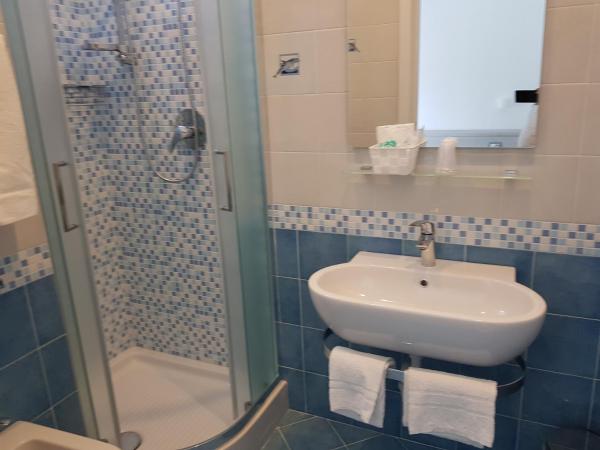 Hotel Da Maria : photo 3 de la chambre chambre double ou lits jumeaux - vue sur mer