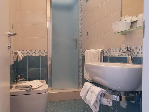 Hotel Da Maria : photo 8 de la chambre chambre double supérieure - vue sur mer