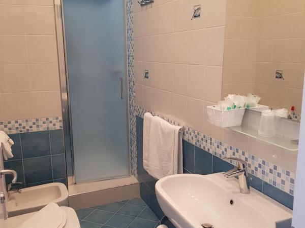 Hotel Da Maria : photo 9 de la chambre chambre double supérieure - vue sur mer