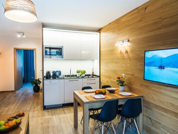 Apartamenty Forma Tatrica : photo 10 de la chambre appartement 1 chambre classique avec balcon ou terrasse