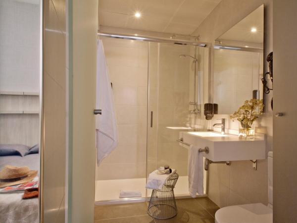 Hostal Benidorm : photo 5 de la chambre chambre simple