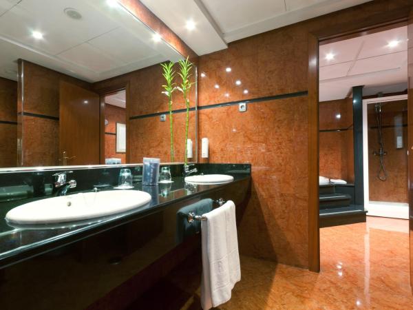 Hotel Madrid Alameda Aeropuerto, Affiliated by Meliá : photo 4 de la chambre suite