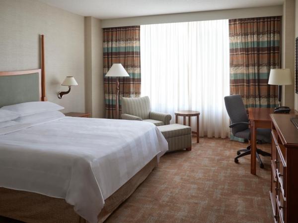 River Cree Resort & Casino : photo 1 de la chambre chambre lit king-size traditionnelle