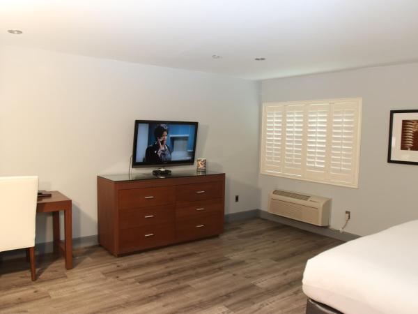 BLVD Hotel & Studios- Walking Distance to Universal Studios Hollywood : photo 8 de la chambre suite supérieure lit king-size
