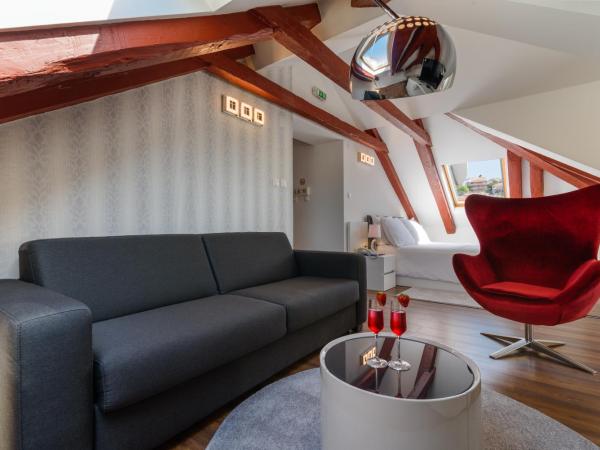 Heritage Hotel Vila Sikaa : photo 5 de la chambre chambre double deluxe - vue sur mer