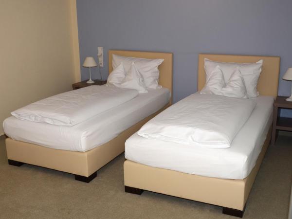 Hotel Destination 21 : photo 2 de la chambre chambre double ou lits jumeaux