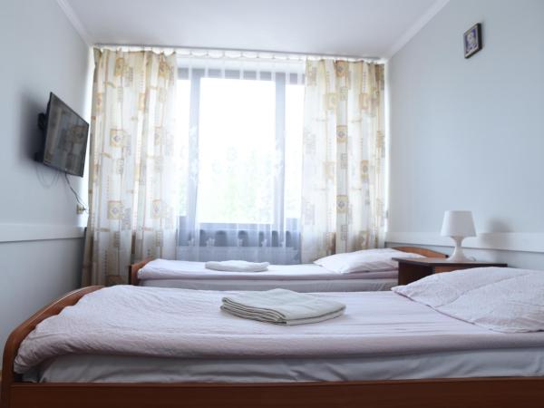 Dobre Miejsce Dom Rekolekcyjny : photo 3 de la chambre chambre lits jumeaux
