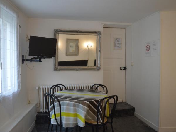 Hotel Victor Hugo : photo 4 de la chambre chambre familiale