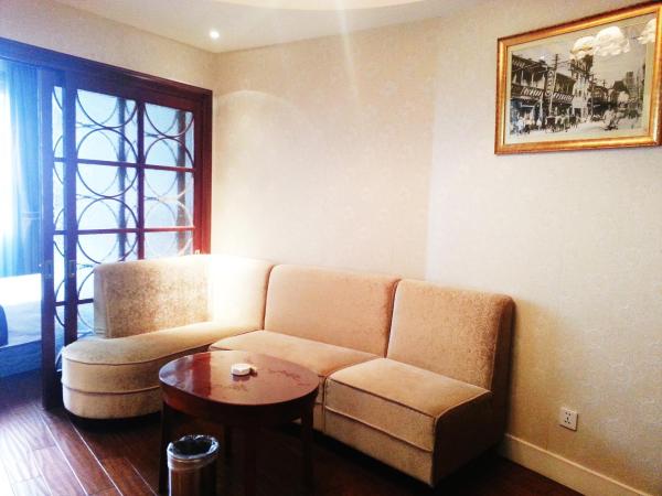 Seventh Heaven Hotel : photo 10 de la chambre suite familiale