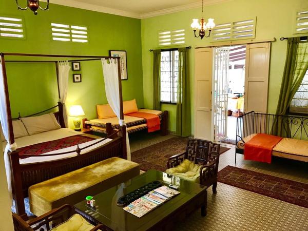 Casugria Dutch Residence 1810 : photo 1 de la chambre studio familial