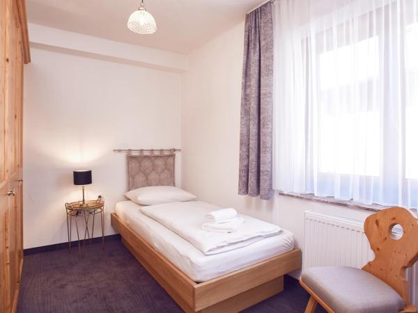 Boutique-Gasthof Ueberfuhr : photo 5 de la chambre chambre familiale