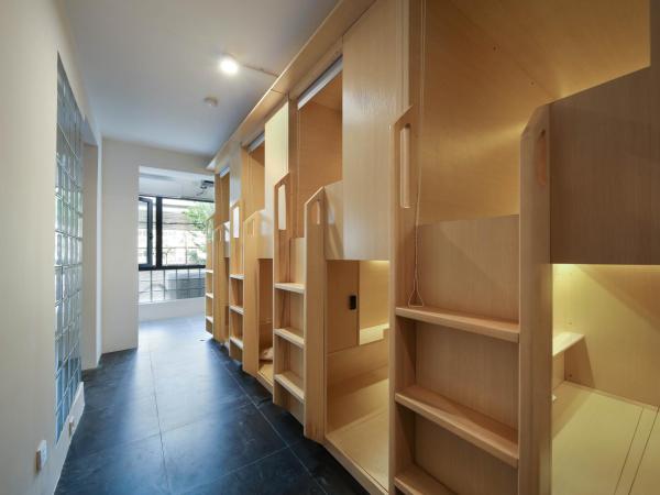 WeFlow Hostel (Shanghai Hongkou) : photo 2 de la chambre lit dans dortoir pour hommes de 6 lits