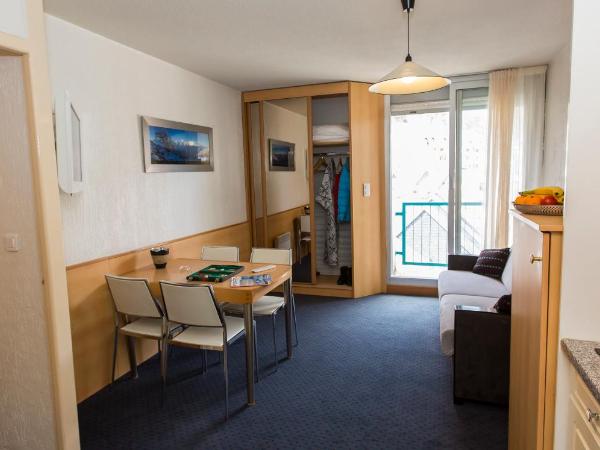 Hôtel-Résidence Le Lys : photo 1 de la chambre appartement 1 chambre