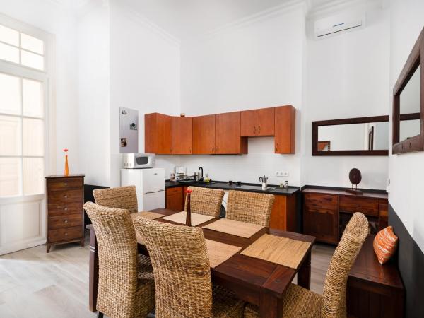 Karma Boutique Apartments : photo 8 de la chambre appartement 3 chambres deluxe