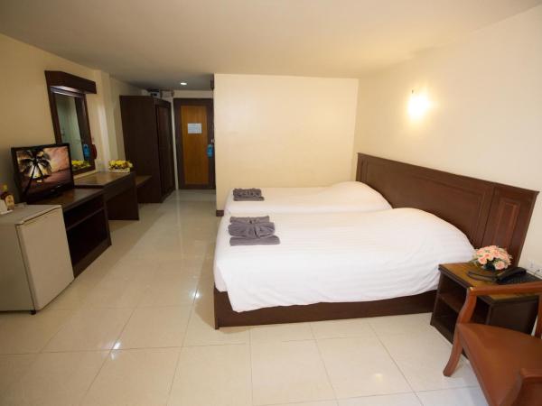Twin Palms Resort Pattaya, SHA Extra Plus Certified : photo 1 de la chambre chambre lits jumeaux supérieure