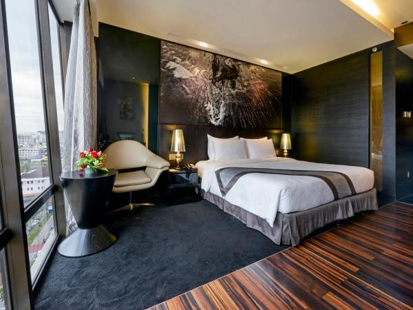 Horizon Hotel : photo 1 de la chambre chambre double supérieure - vue sur ville